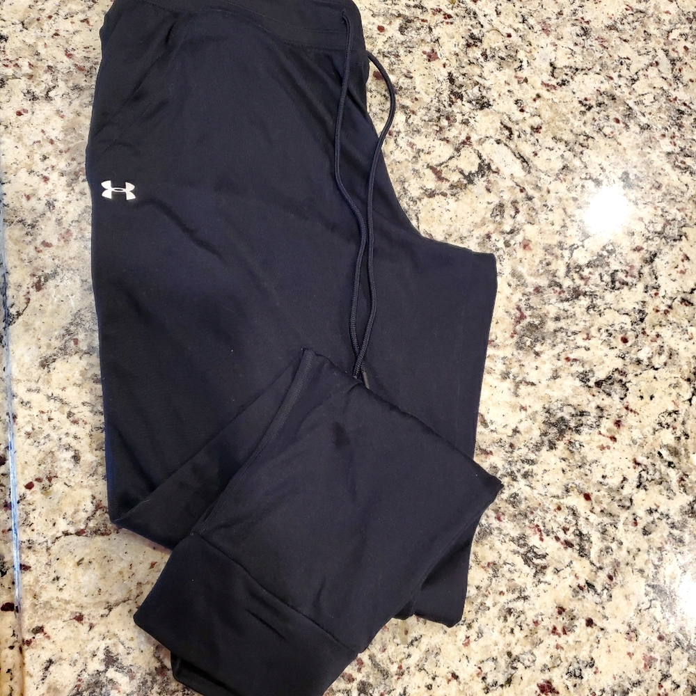 Under Armour Crop Pants